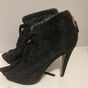 Black Heels size 9 Nine West